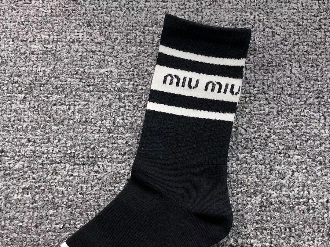 Miu Miu 69 M⭐U - Image 18