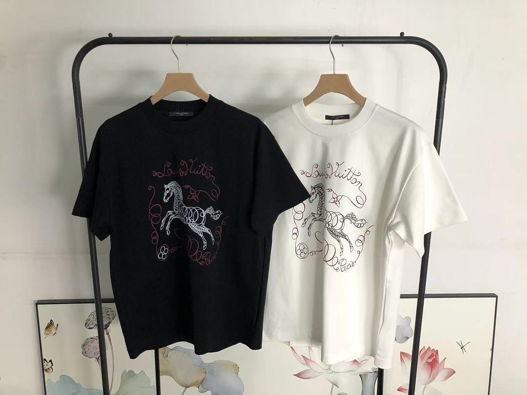 Louis Vuitton 98 L⭐ T-SHIRT 524242419 (Im 170Cm 60Kg I Wear Size M In The Phot) - Image 26