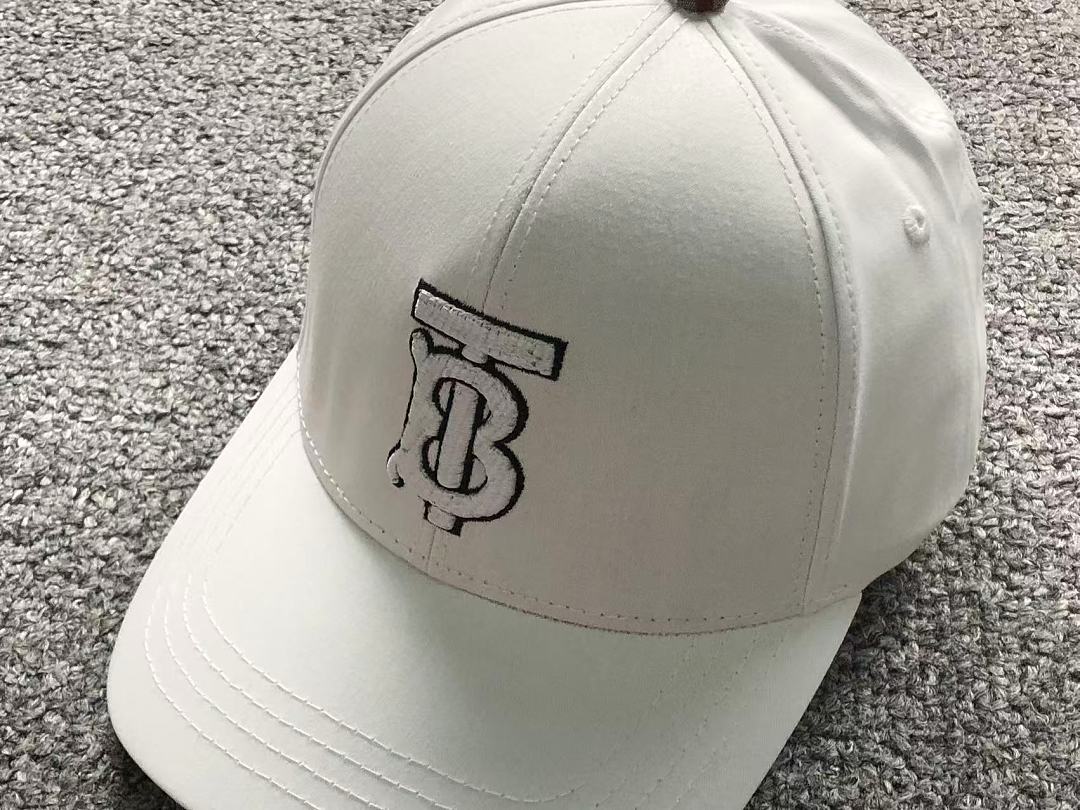 Burberry 85 B⭐R⭐E⭐RY - Image 5