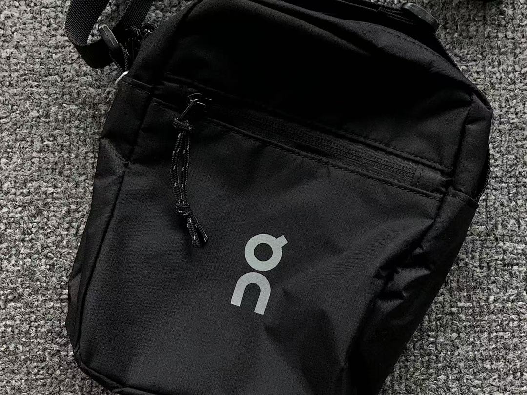 On Running 75 ON BAG 1108212066 (Long 15CM* Wide 6CM* High 19CM) - Image 6