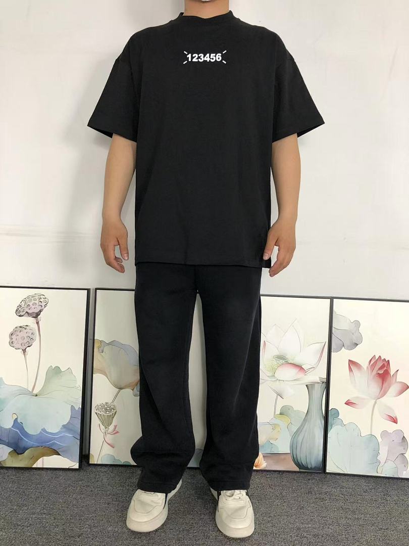 On Running 85 MAISON MARGIELA T-SHIRT 5231248162 (Im 170Cm 60Kg I Wear Size 44 In The Phot) - Image 4