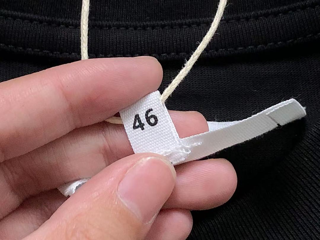 On Running 88 MAISON MARGIELA T-SHIRT 5231237162 (Im 170Cm 60Kg I Wear Size 46 In The Phot) - Image 19