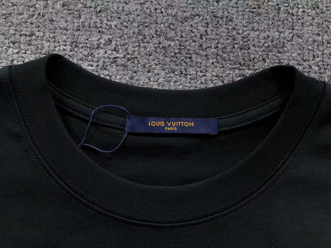 Louis Vuitton 115 L⭐ T-SHIRT 412144021 (Im 170Cm 57Kg I Wear Size L In The Phot) - Image 21