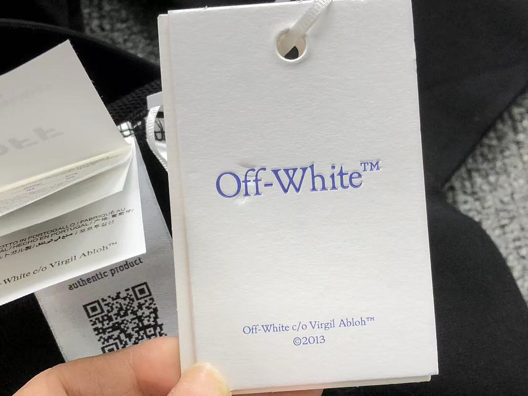 Off-White 135 OFF-WHITE HOODIE 3209051219 (Im 170Cm 60Kg I Wear Size M In The Phot) - Image 26