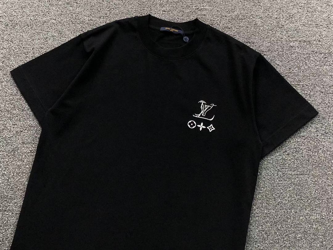 Louis Vuitton 125 L⭐ T-SHIRT 4207090721 (Im 170Cm 60Kg I Wear Size L In The Phot) - Image 15