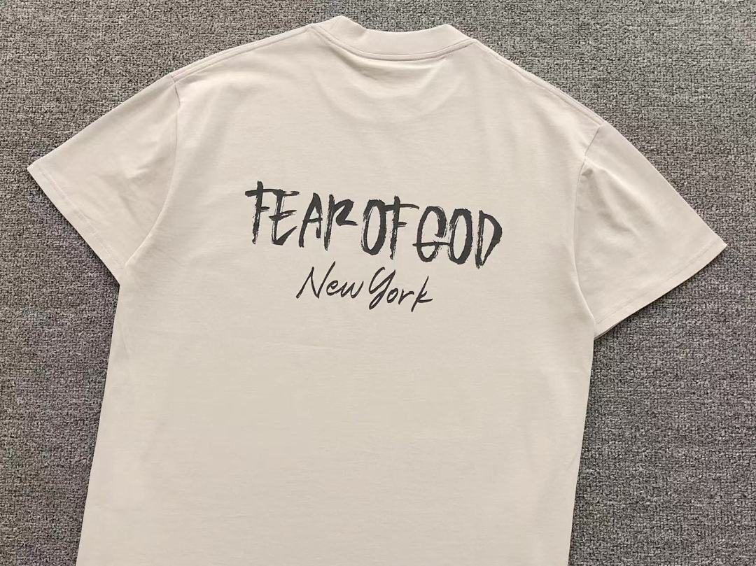 Fear of God 85 FOG T-SHIRT 1108110451 (Im 170Cm 60Kg I Wear Size M In The Phot) - Image 10