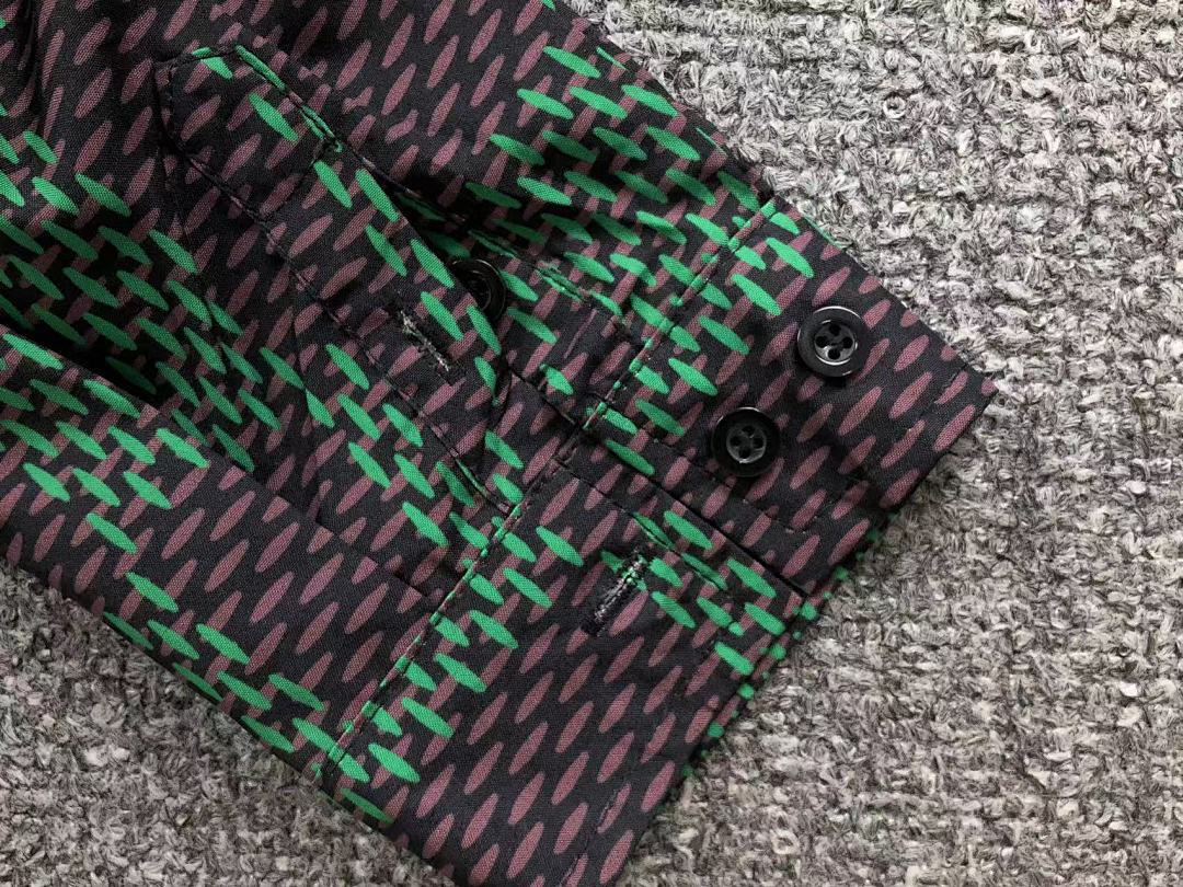 Louis Vuitton 116 L⭐ SHIRT 211050439 (Im 170Cm 55Kg I Wear Size L In The Phot) - Image 12