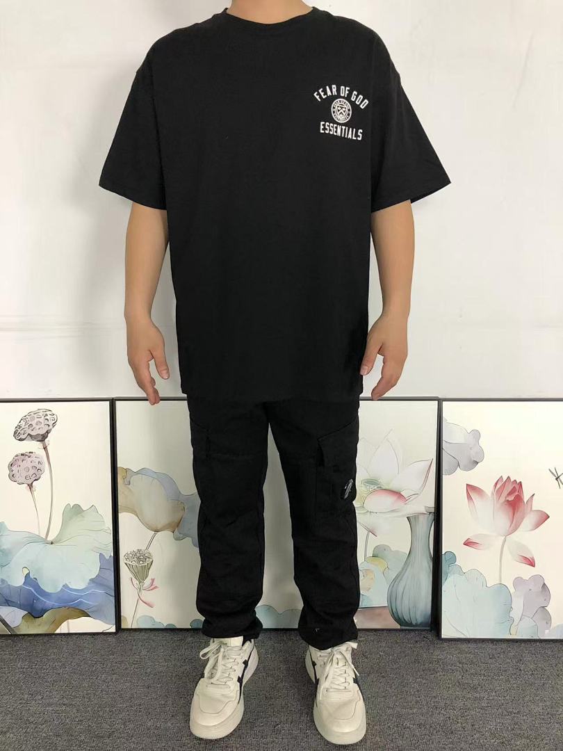 Fear of God 98 FOG T-SHIRT 4201090777 (Im 170Cm 60Kg I Wear Size M In The Phot) - Image 3