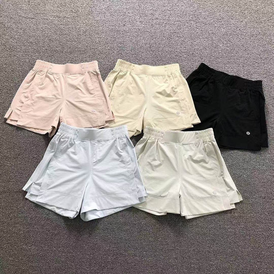 Unbranded 135 LULULEMON SHORTS FEMAIE