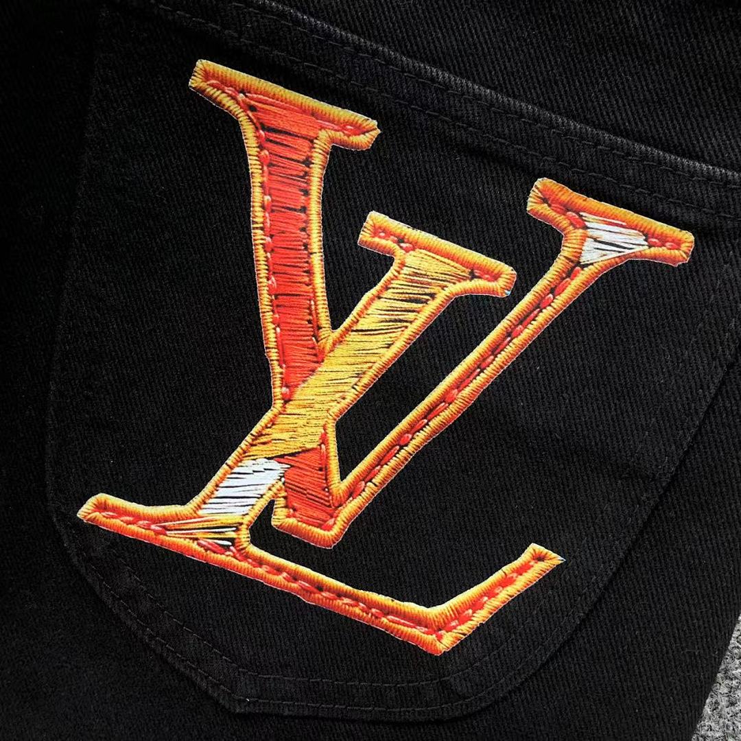 Louis Vuitton 195 L⭐ - Image 8