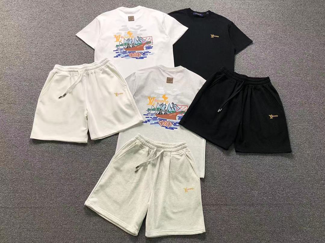 Louis Vuitton SHORTS 158 L⭐ T-SHIRT 2208020715 (Im 170Cm 60Kg I Wear Size S In The Phot) - Image 6