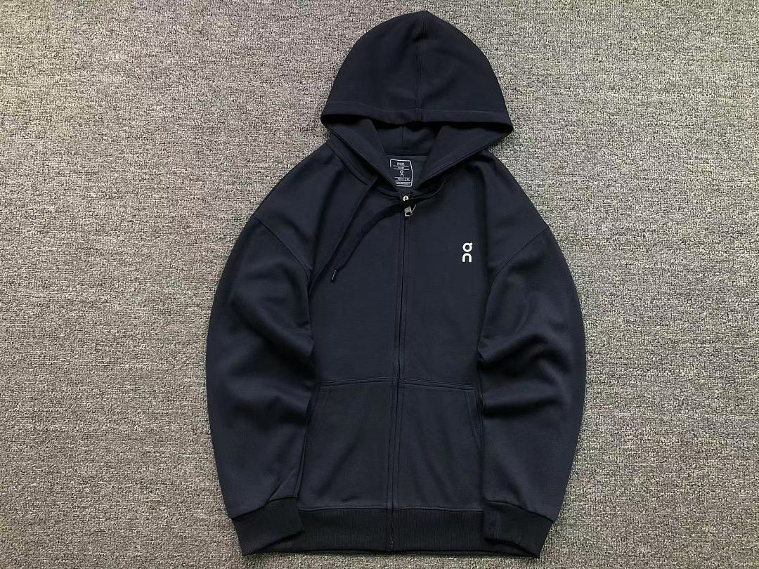 On Running 188 ON HOODIE 2207310404 (Im 170Cm 60Kg I Wear Size XL In The Phot) - Image 7