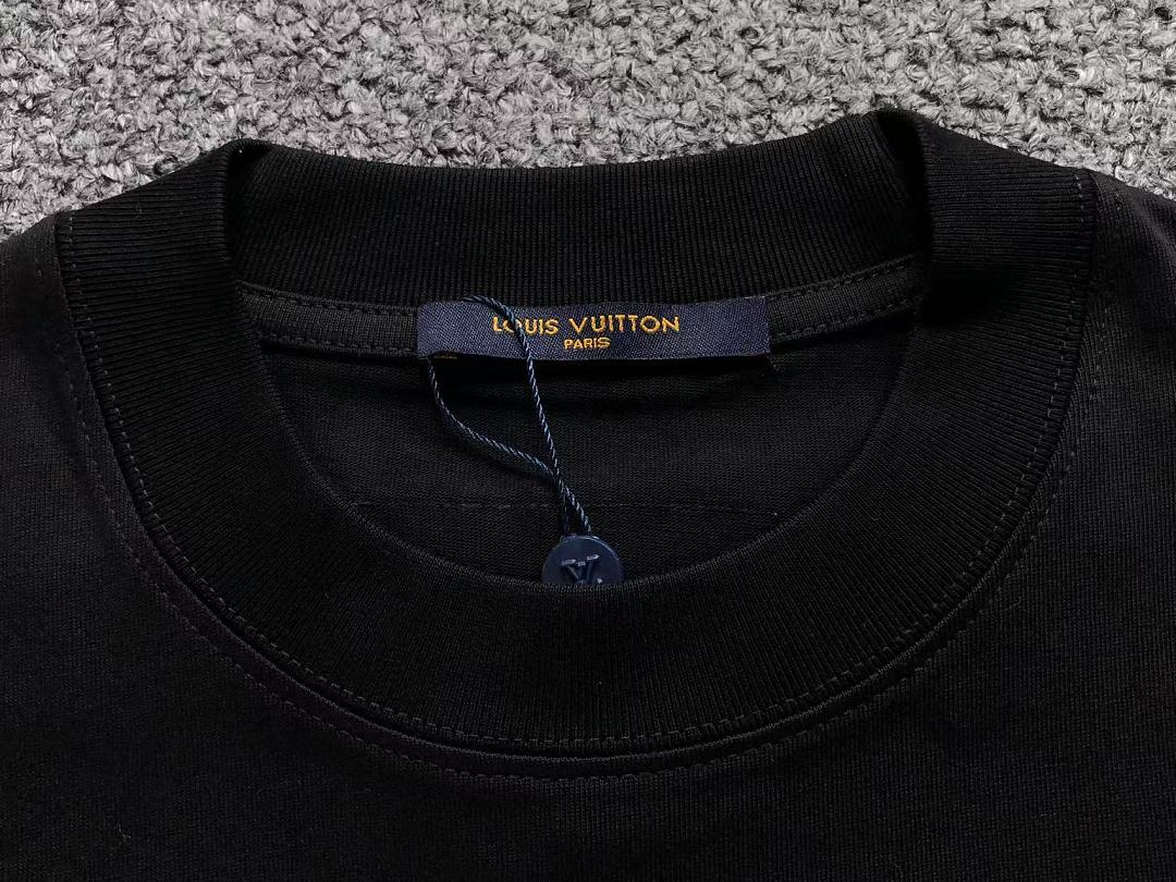 Louis Vuitton 95 L⭐ T-SHIRT 525290181 (Im 170Cm 60Kg I Wear Size S In The Phot) - Image 20
