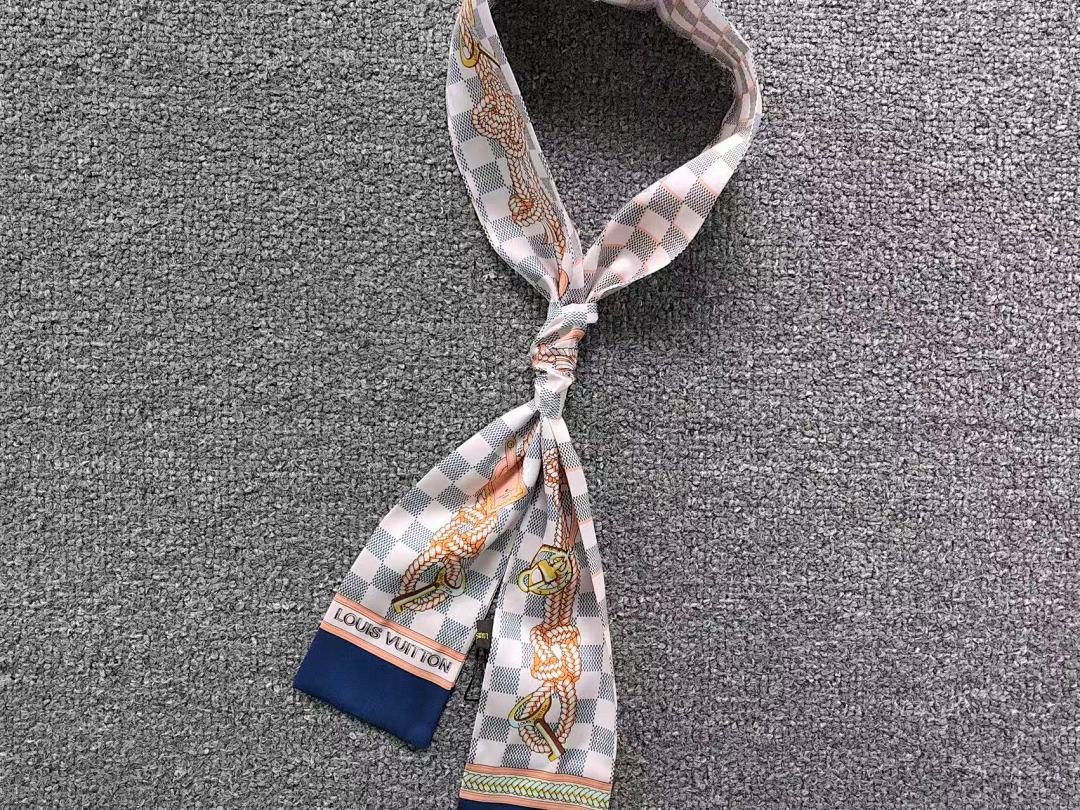 Louis Vuitton 68 L⭐ SCARF 5112805102 (Long 116CM* Wide 8CM*) - Image 4