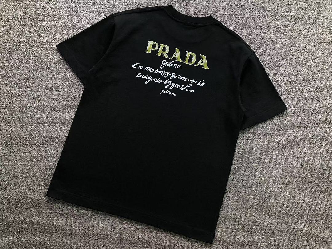 Prada 115 P⭐A⭐A T-SHIRT 3204181721 (Im 170Cm 60Kg I Wear Size M In The Phot) - Image 10