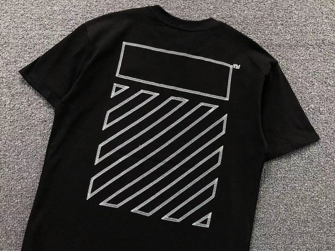 Off-White 108 OFF-WHITE T-SHIRT 5111112147 (Im 170Cm 60Kg I Wear Size M In The Phot) - Image 7