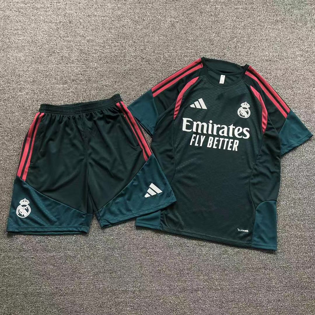 Unbranded 98 FOOTBALL T-SHIRT SHORTS 1272006002 (Im 170Cm 60Kg I Wear Size M In The Phot)