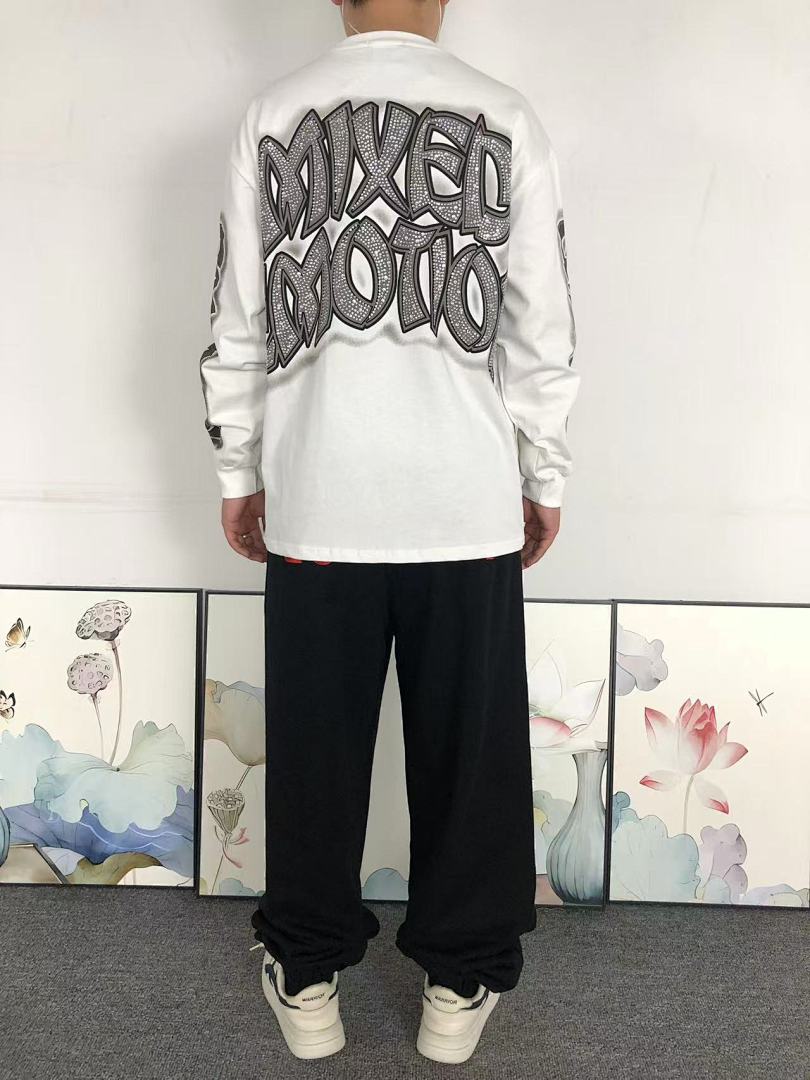 On Running 135 MI⭐⭐D EM⭐⭐ION LONG SLEEVED 3112064217 (Im 170Cm 60Kg I Wear Size S In The Phot) - Image 4