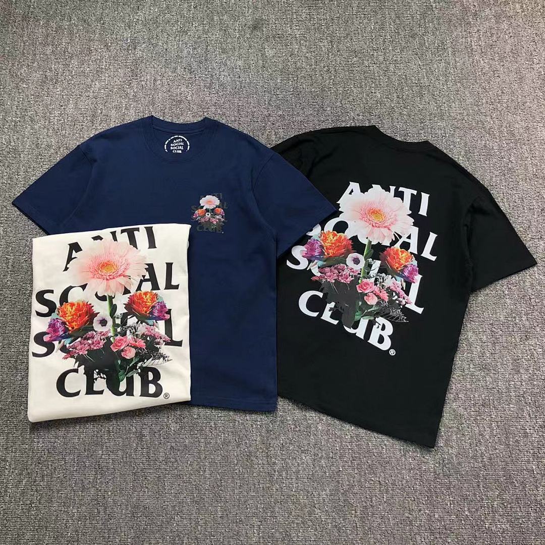 Christian Louboutin 85 ANTI SOCIAL CLUB T-SHIRT