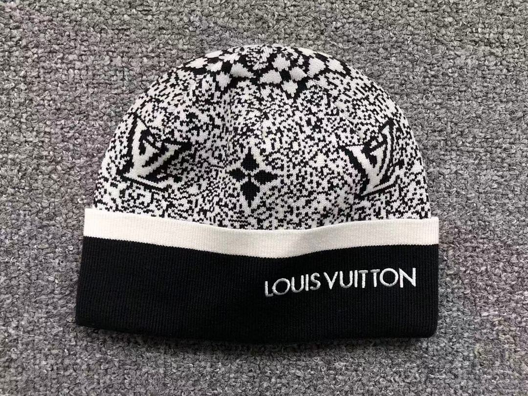 Louis Vuitton 68 L⭐ - Image 4