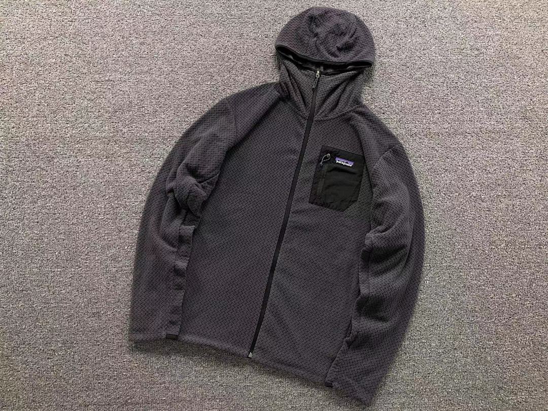 On Running 175 PATAGONIA HOODIE 592006108 (Im 170Cm 60Kg I Wear Size S In The Phot) - Image 15
