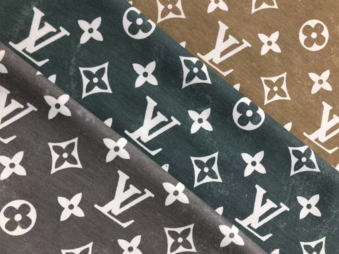 Louis Vuitton 138 L⭐ SHORTS T-SHIRT - Image 26