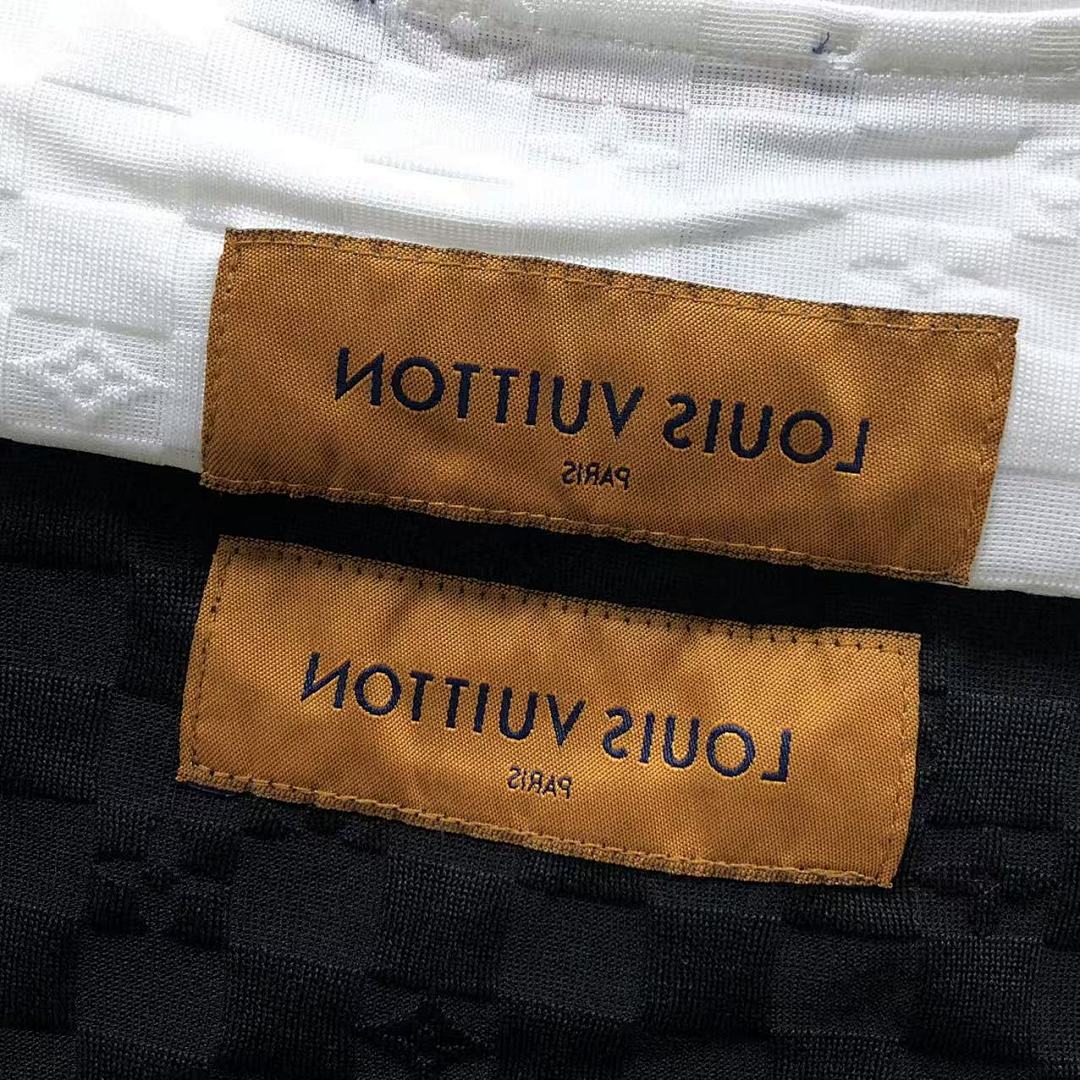 Louis Vuitton 125 L⭐ T-SHIRT 3204110321 (Im 170Cm 60Kg I Wear Size M In The Phot) - Image 15