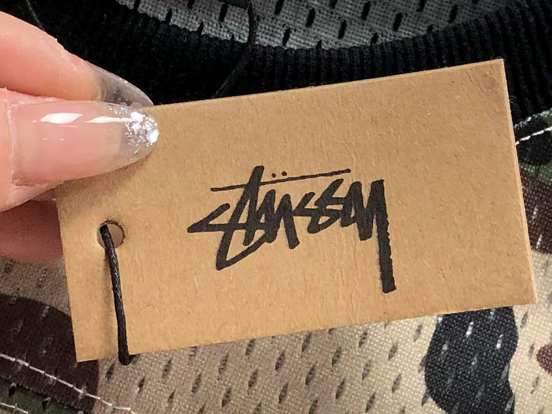 Stussy SHORTS 138 STUSSY T-SHIRT - Image 18
