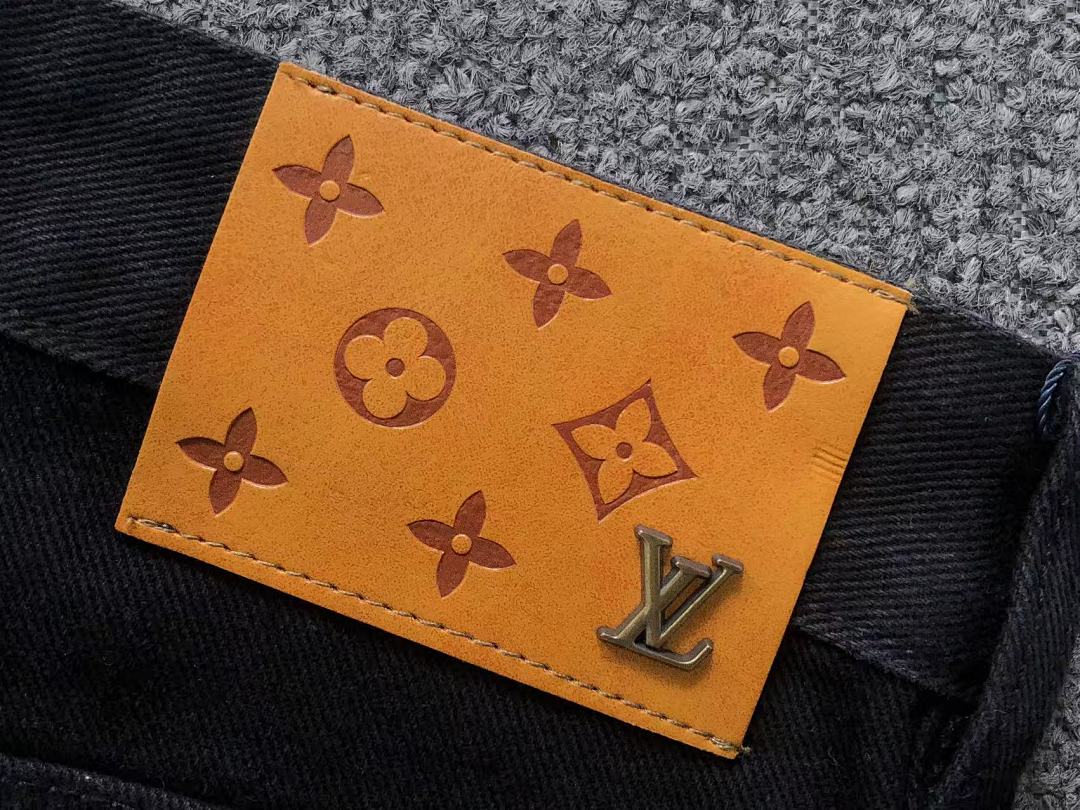 Louis Vuitton 208 L⭐ TROUSERS 2201234317 (Im 170Cm 60Kg I Wear Size 28 In The Phot) - Image 23
