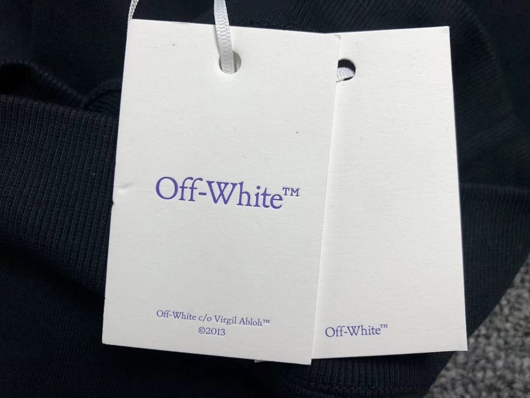 Off-White 136 OFF-WHITE (WHITE HOODIE) - Image 21