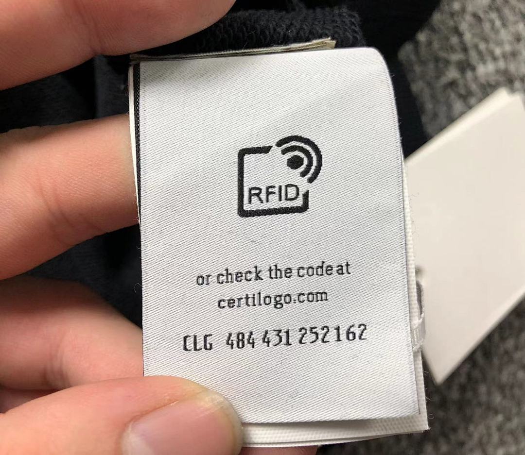 Off-White 136 OFF-WHITE (WHITE HOODIE) - Image 37