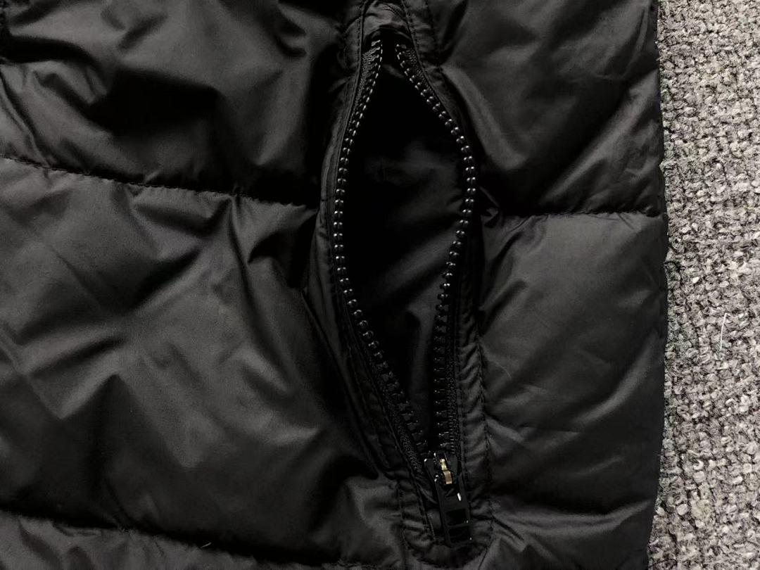 Nike 335 N⭐K⭐ DOWN JACKETS VEST 57190719 (Im 170Cm 60Kg I Wear Size M In The Phot) - Image 14