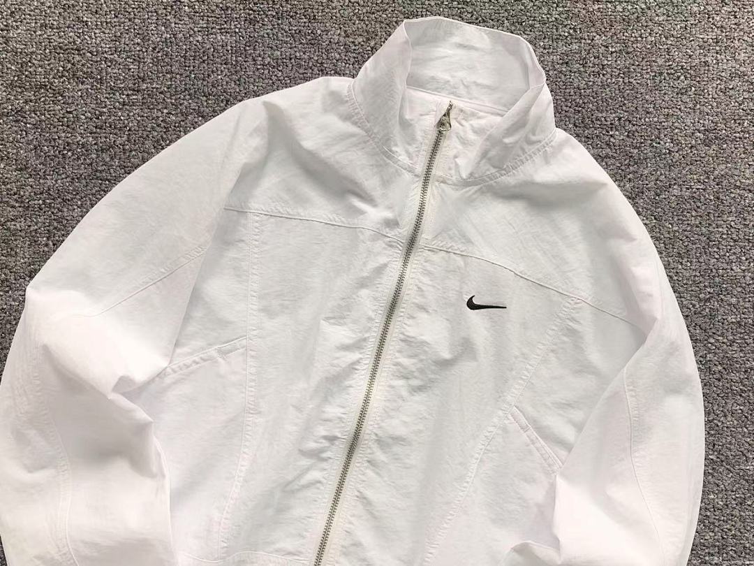 Nike 195 N⭐K⭐ JACKET FEMAIE - Image 9