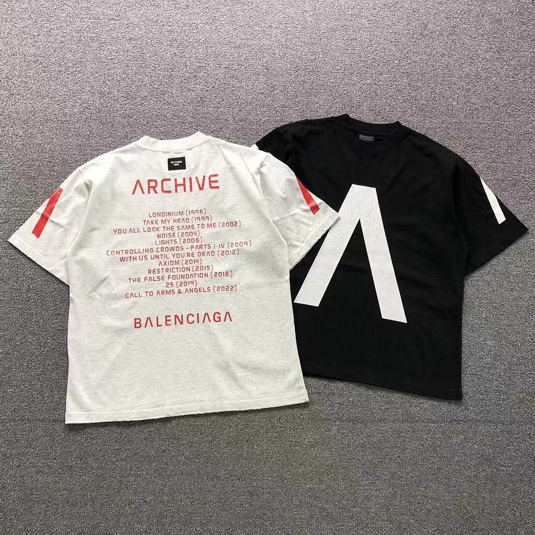Balenciaga 128 B⭐L⭐⭐⭐IA⭐A T-SHIRT 42042605163 (Im 170Cm 60Kg I Wear Size XS In The Phot)