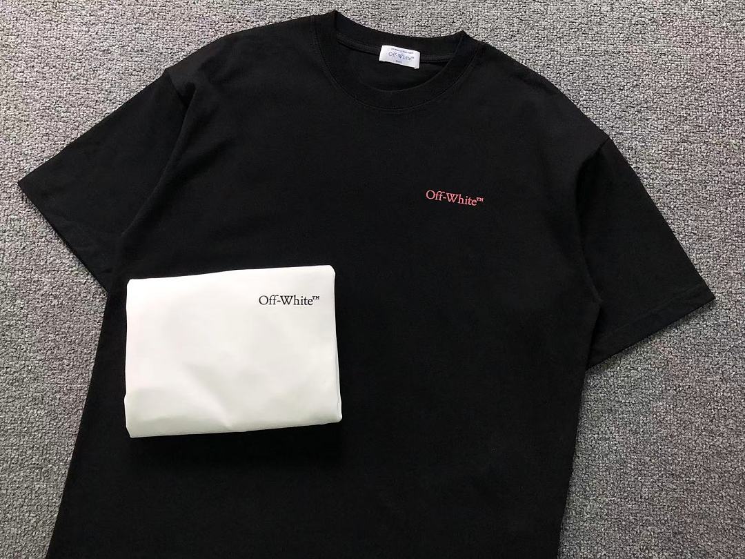 Off-White 105 OFF-WHITE T-SHIRT 5208010319 (Im 170Cm 60Kg I Wear Size M In The Phot) - Image 15