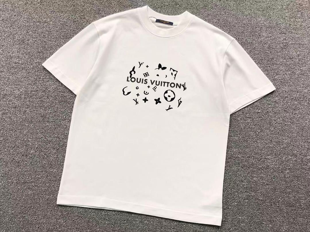 Louis Vuitton 118 L⭐ T-SHIRT 5103112147 (Im 170Cm 60Kg I Wear Size M In The Phot) - Image 13