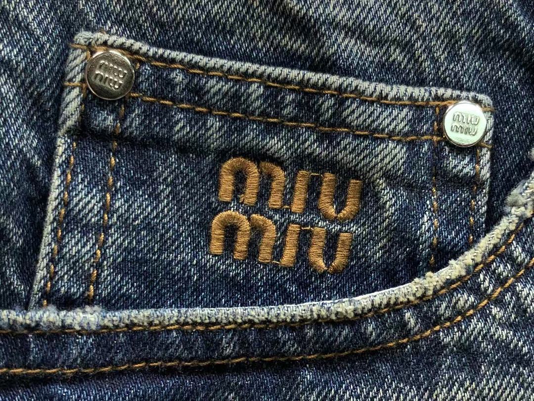 Miu Miu 225 M⭐U - Image 13
