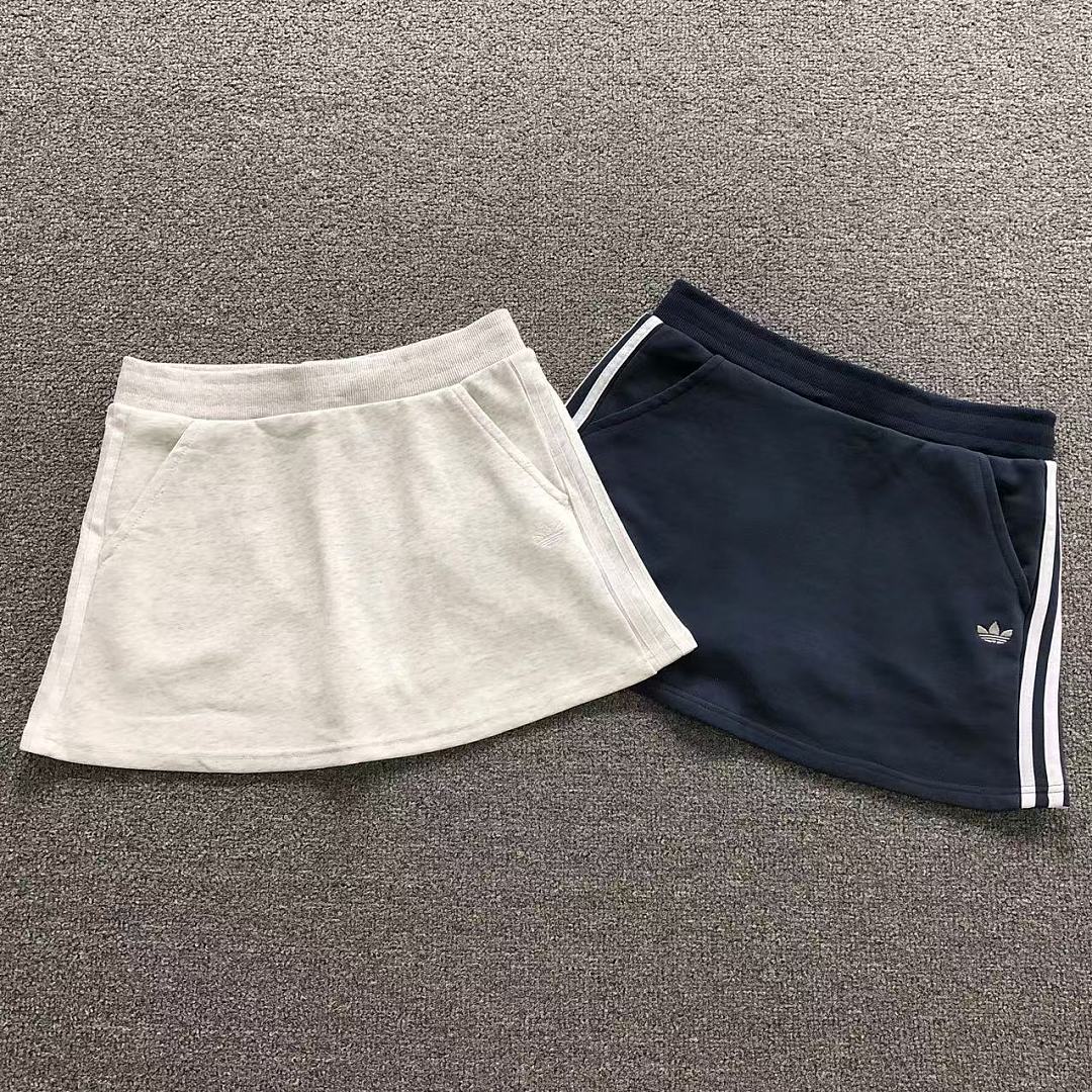 Adidas 98 A⭐I⭐AS SHORT SKIRT FEMAIE