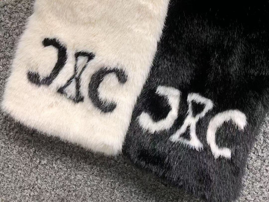 Celine 118 C⭐L⭐⭐E SCARF - Image 18