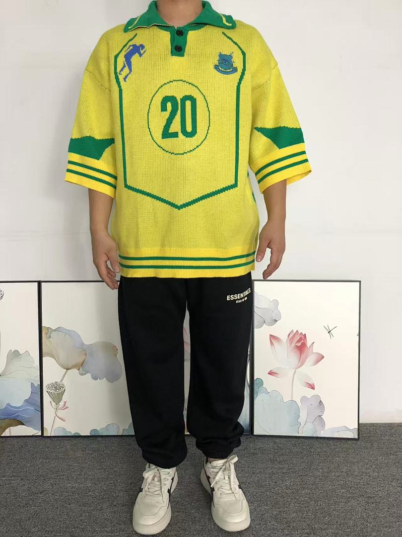 On Running 175 FASHION SWEATER 41100524146 (Im 170Cm 60Kg I Wear Size L In The Phot) - Image 3