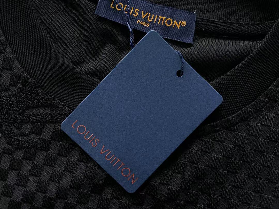 Louis Vuitton 218 L⭐ T-SHIRT SHORTS 5260211147 (Im 170Cm 60Kg I Wear Size XL In The Phot) - Image 17
