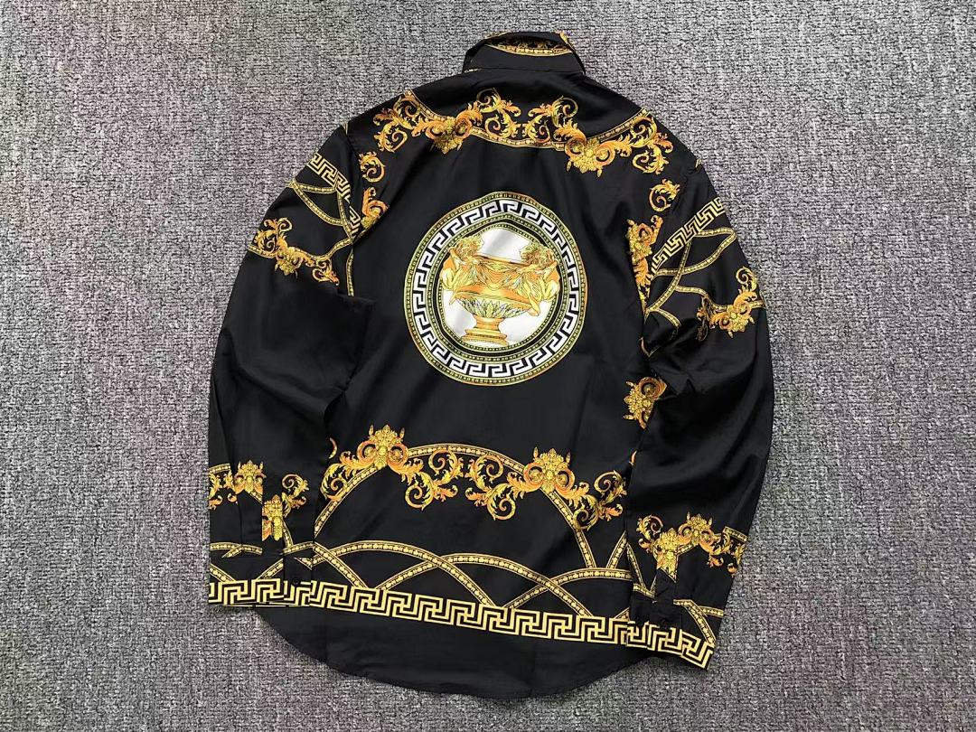 Versace 118 V⭐⭐SA⭐E SHIRT A26 311043039 (Im 170Cm 55Kg I Wear Size L In The Phot) - Image 5
