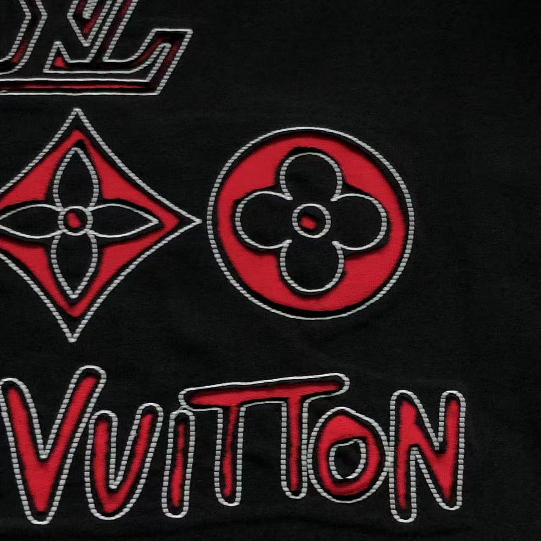 Louis Vuitton 115 L⭐ T-SHIRT 520121520 (Im 170Cm 60Kg I Wear Size M In The Phot) - Image 12