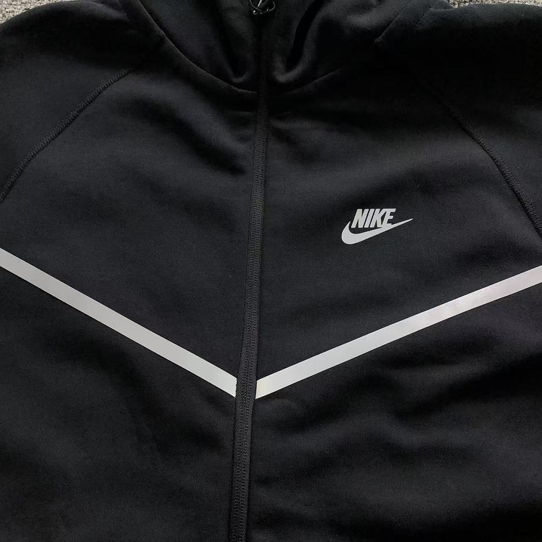 Nike TROUSERS 175 N⭐K⭐ HOODIE 22072910001 (Im 170Cm 60Kg I Wear Size M In The Phot) - Image 17