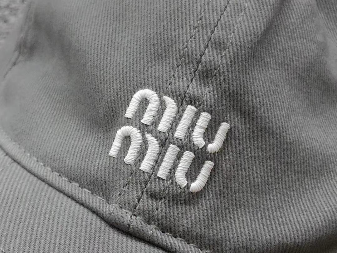 Miu Miu 75 M⭐U - Image 13