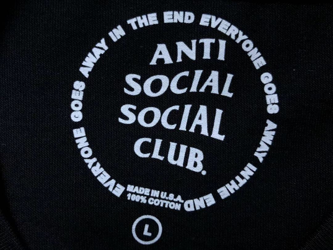 Christian Louboutin 85 ANTI SOCIAL CLUB T-SHIRT - Image 23