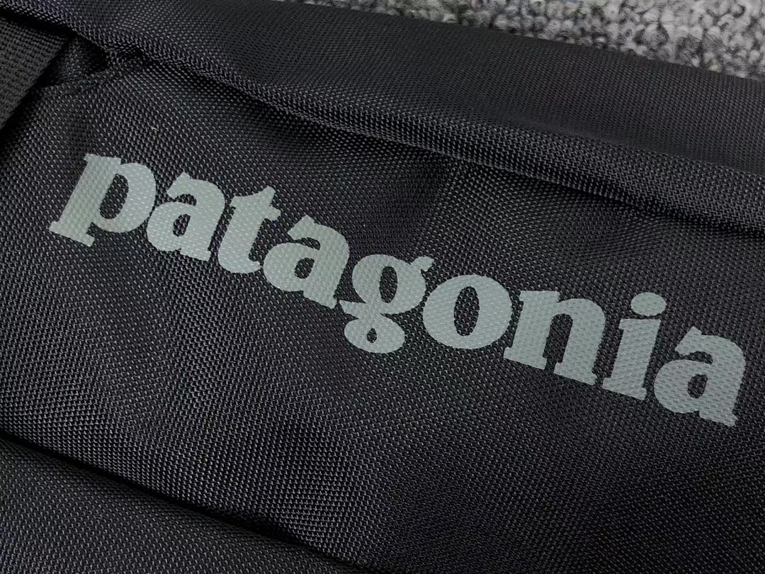 On Running 85 PATAGONIA BAG (Long 19CM* Wide 9CM* High 32CM) - Image 4