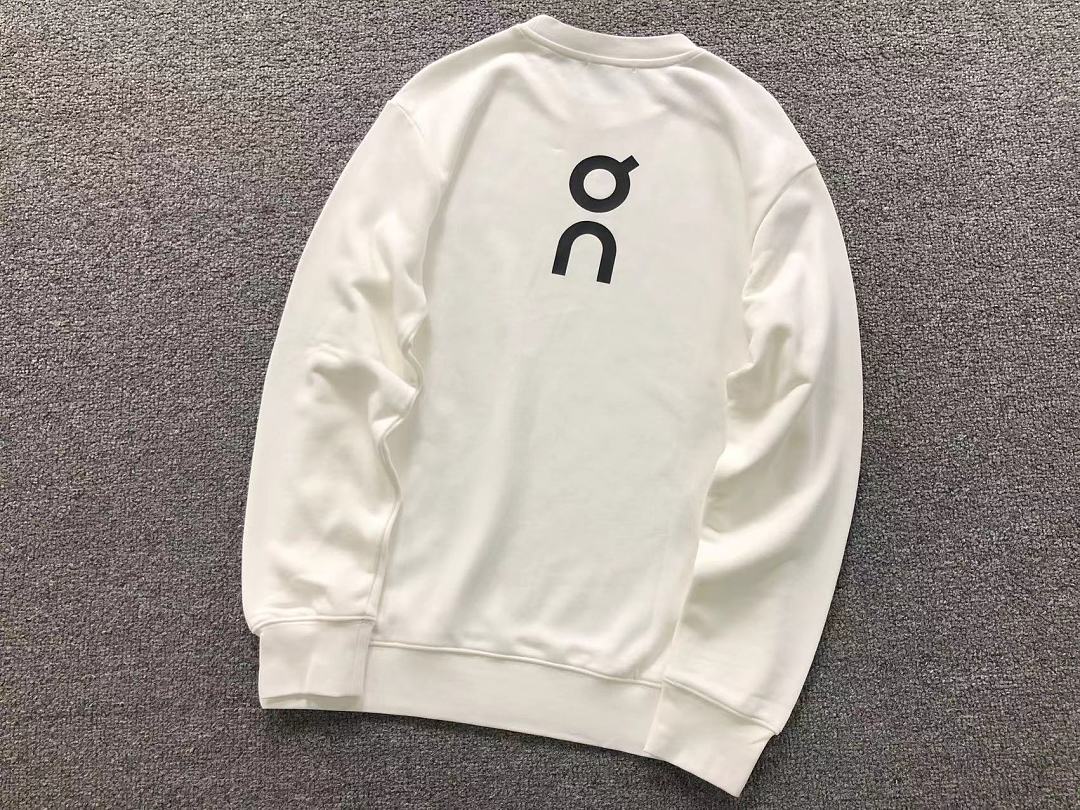 On Running 129 ON HOODIE 12961230 (Im 170Cm 60Kg I Wear Size M In The Phot) - Image 9