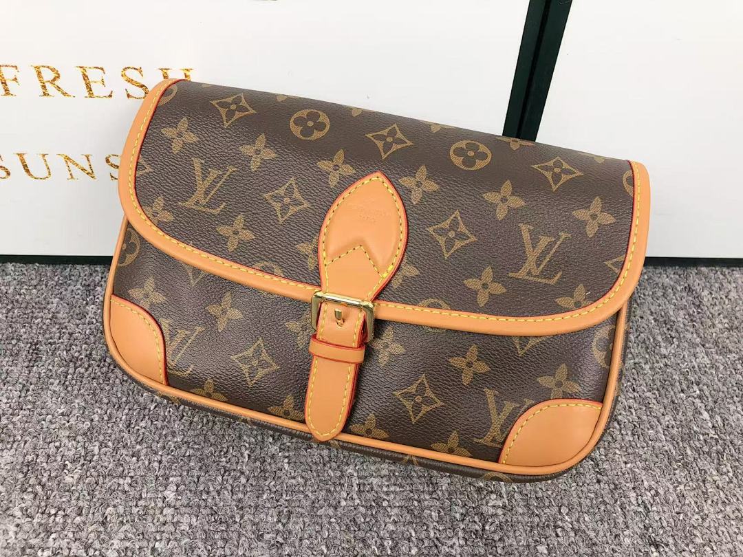 Louis Vuitton 458 L⭐ BAG 412231524 (Long 25CM* Wide 9CM* High 17CM) - Image 3