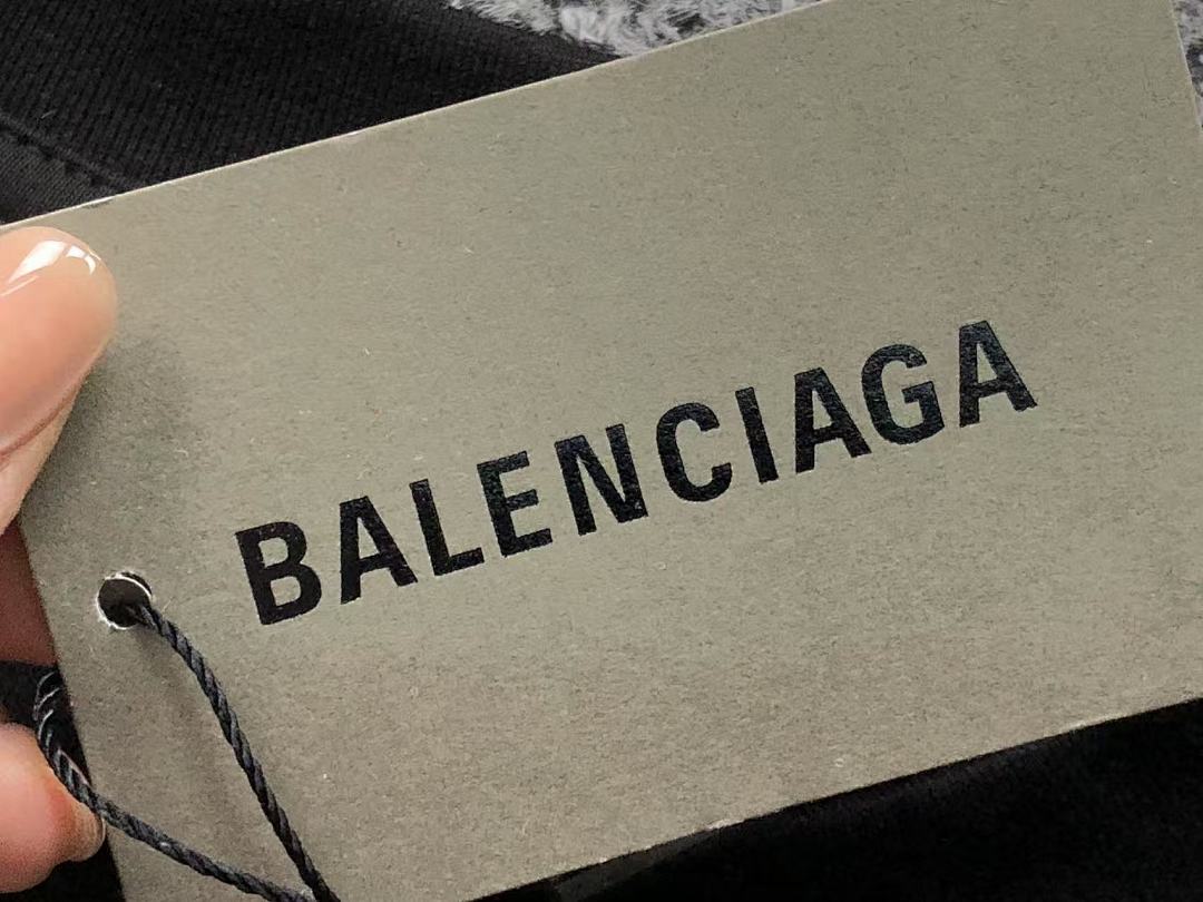 Balenciaga 108 B⭐L⭐⭐⭐IA⭐A T-SHIRT 41081919133 (Im 170Cm 60Kg I Wear Size S In The Phot) - Image 20